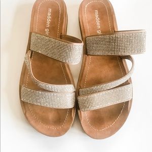 Madden Girl sandals 8 1/2 like new